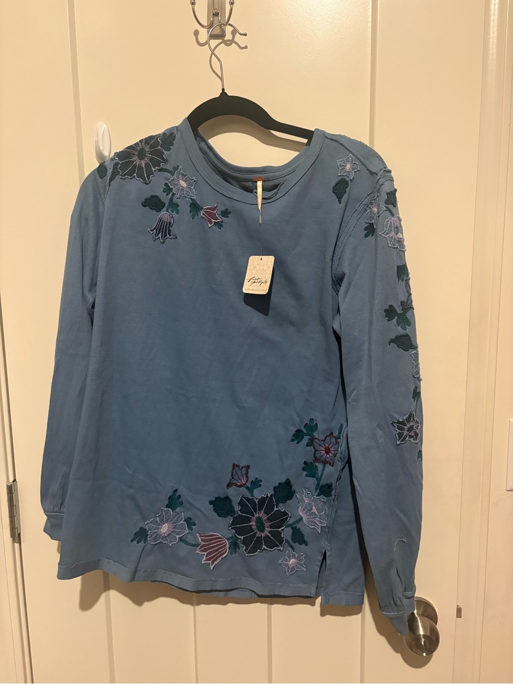 Free People Violet Vines Long Sleeve XS Color: Storm Combo NWT - Picture 3 of 5